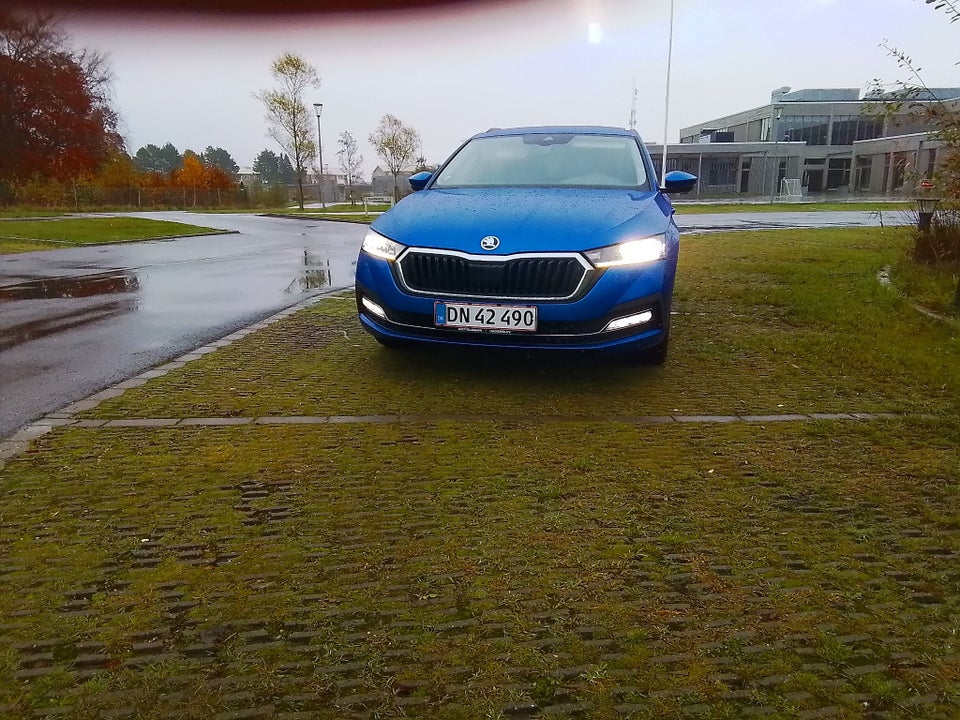 Skoda Octavia 2,0 TDi 150 Style Combi DSG 5d