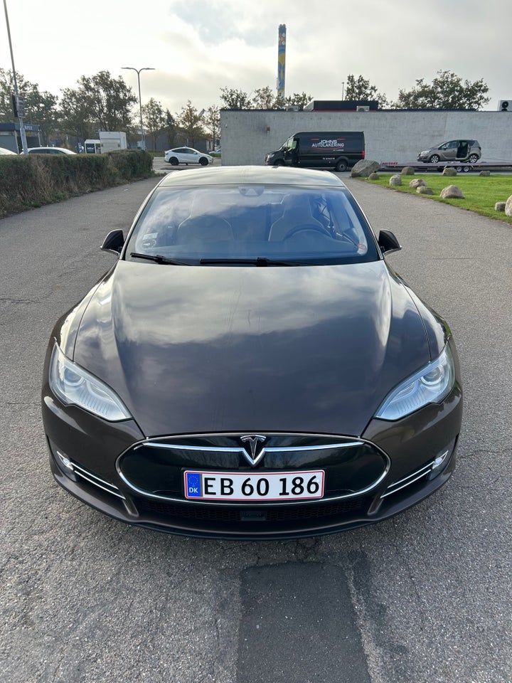 Tesla Model S 85D 5d