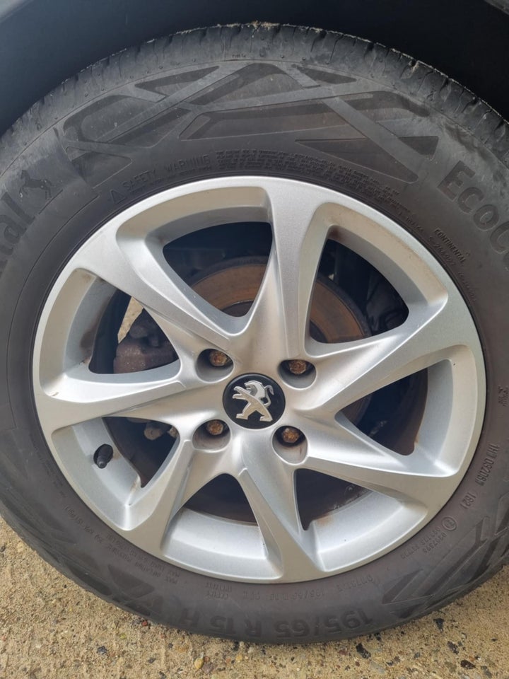 Peugeot 208 1,6 BlueHDi 100 Envy 5d