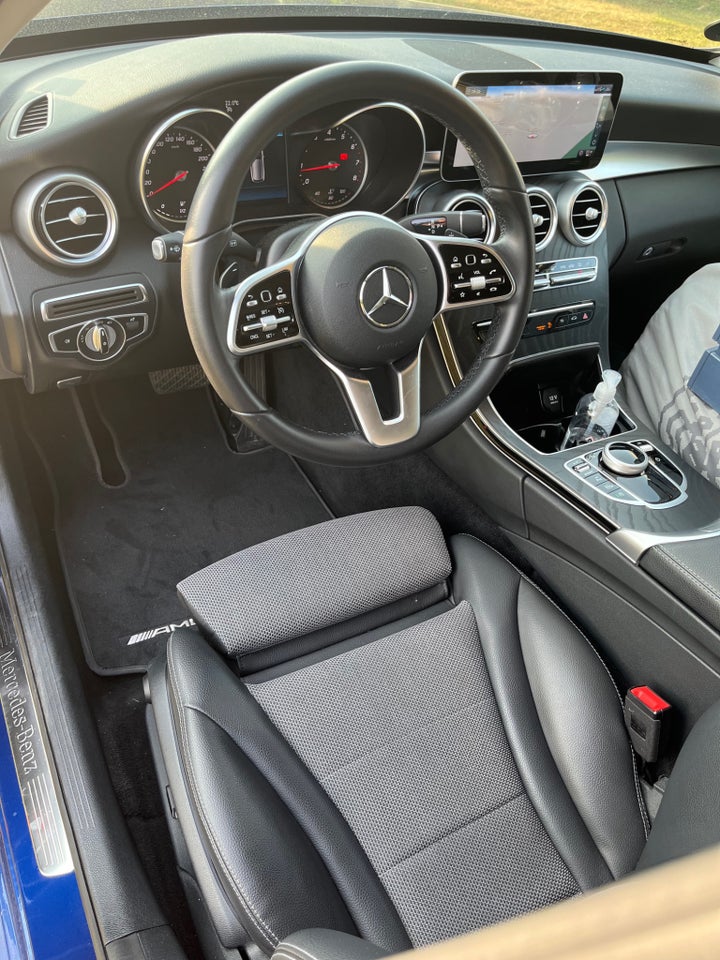 Mercedes C300 2,0 AMG Line stc. aut. 5d