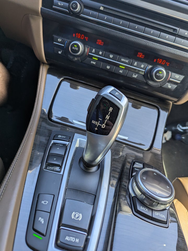 BMW 520d 2,0 Touring Luxury Line aut. 5d