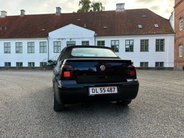 VW Golf IV 1,6 Trendline Cabriolet 2d