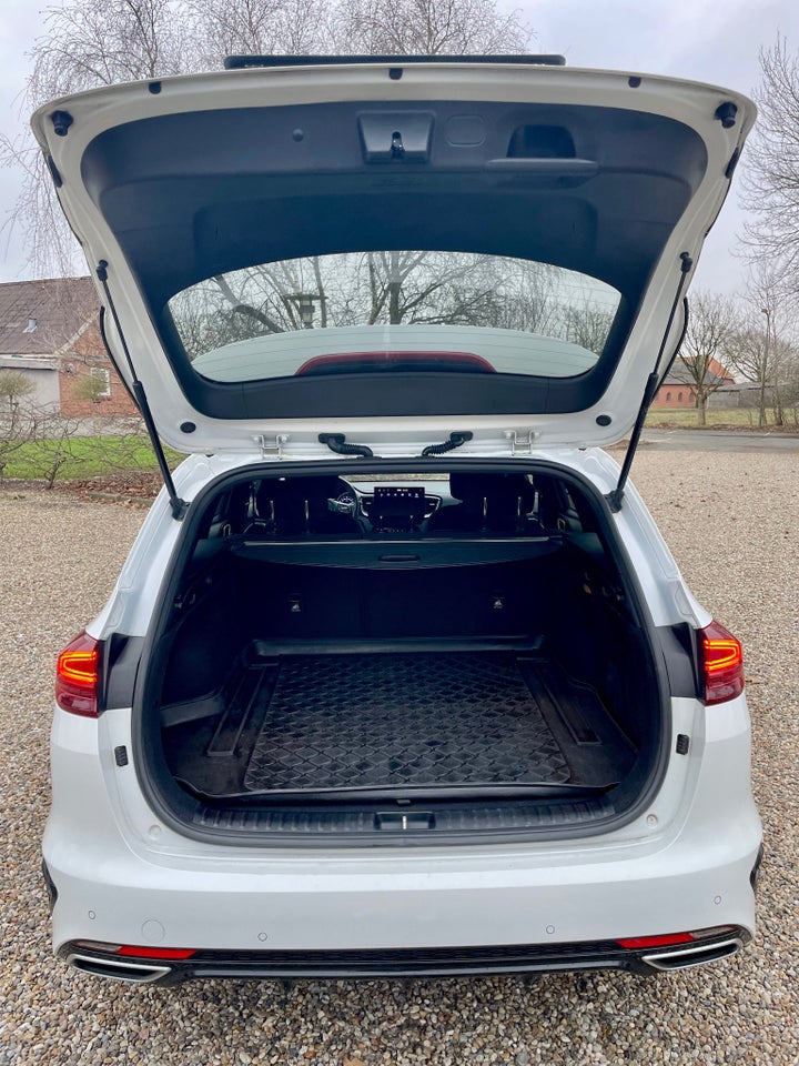 Kia Ceed 1,6 CRDi 136 GT-Line SW DCT 5d