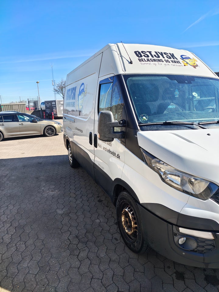 Iveco Daily 35S13 2,8 TDi Kassevogn