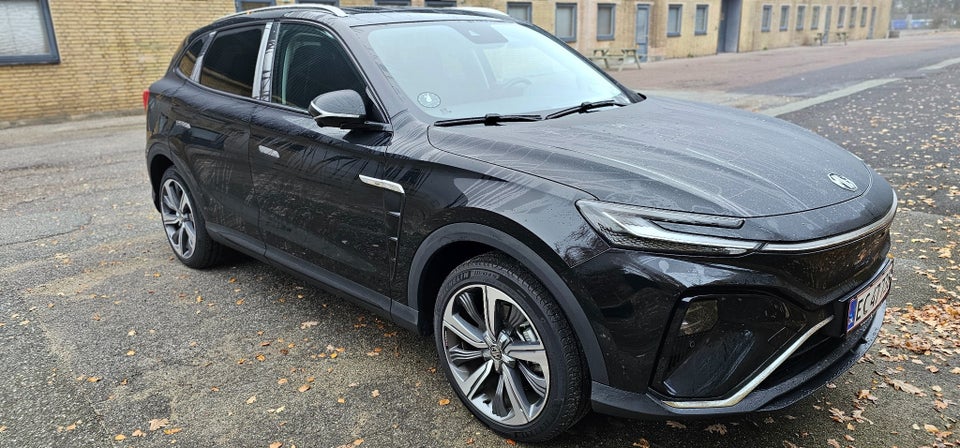 MG Marvel R Performance 5d