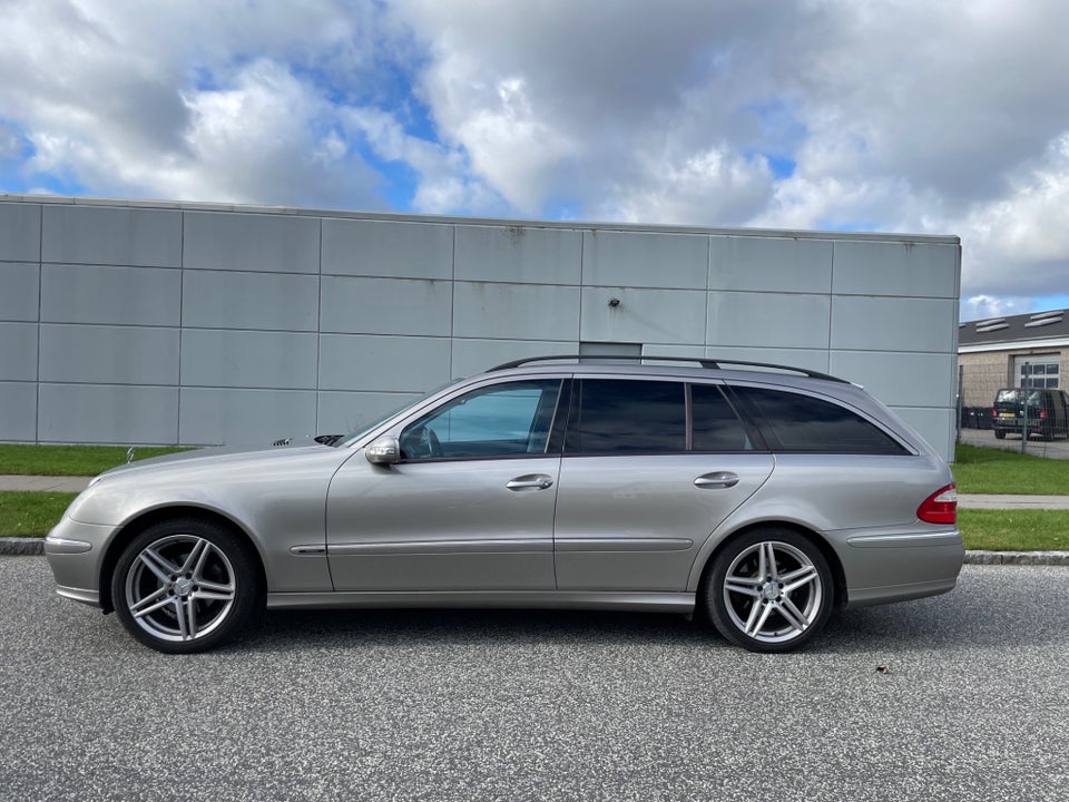 Mercedes E240 2,6 Avantgarde stc. aut. 5d