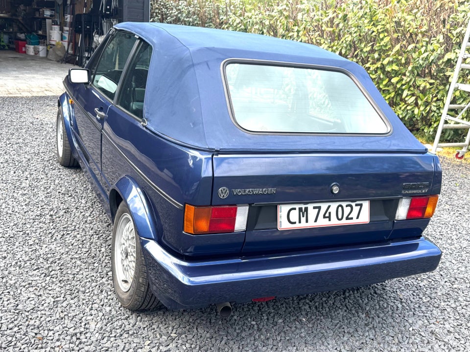 VW Golf III 1,8 Cabriolet Quartett 2d