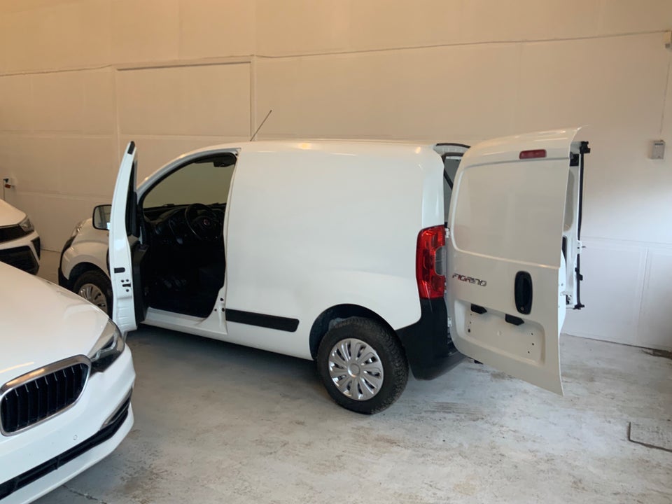 Fiat Fiorino 1,3 MJT 80 Professional Van 5d