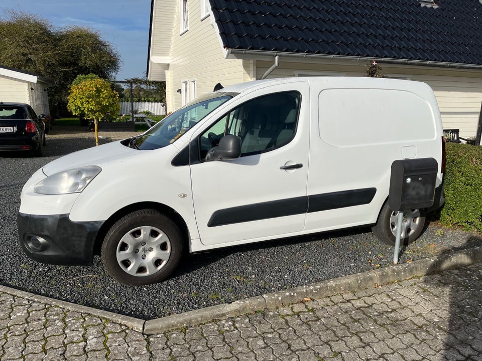 Peugeot Partner 1,6 e-HDi 90 L1 ESG Van 5d