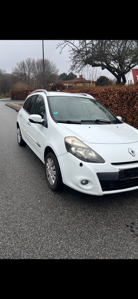 Renault Clio III 1,2 16V TCe Expression Sport Tourer 5d