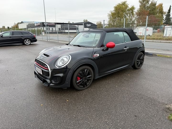 MINI Cooper S 2,0 JC Works Cabriolet aut. 2d