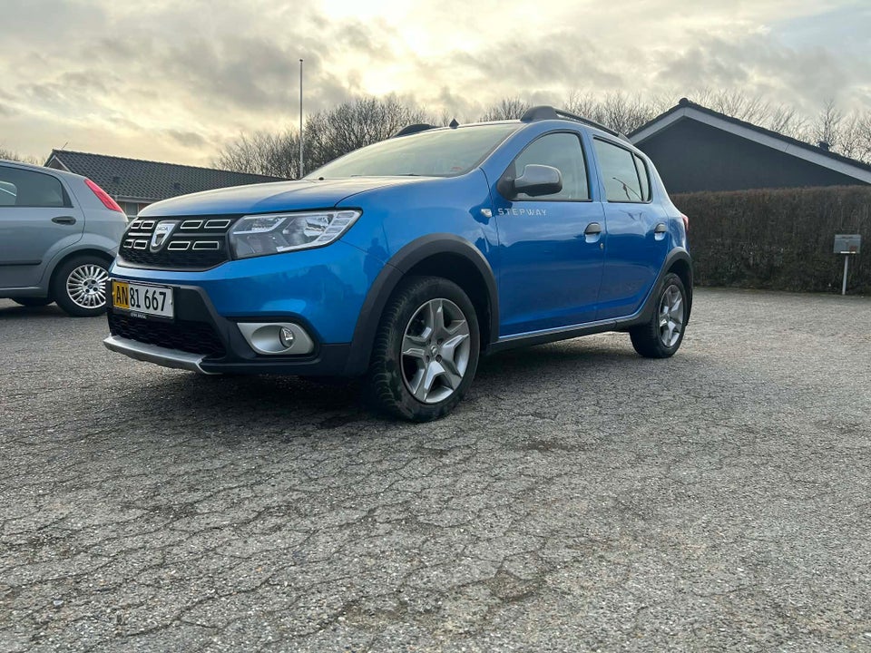 Dacia Sandero Stepway 1,5 dCi 90 Prestige Van 5d