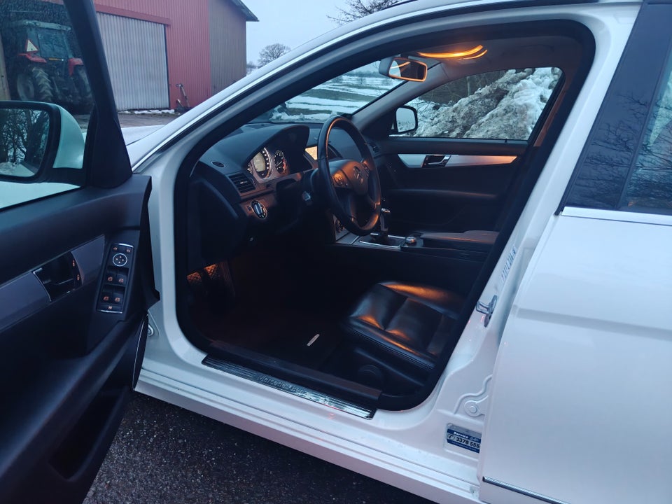 Mercedes C200 1,8 Kompressor Elegance stc. 5d