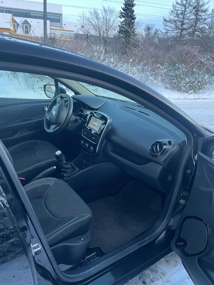 Renault Clio IV 0,9 TCe 90 Zen 5d