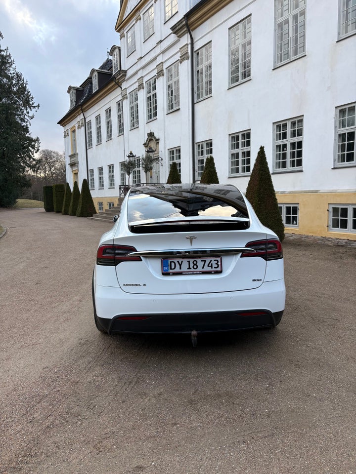 Tesla Model X 90D 7prs 5d