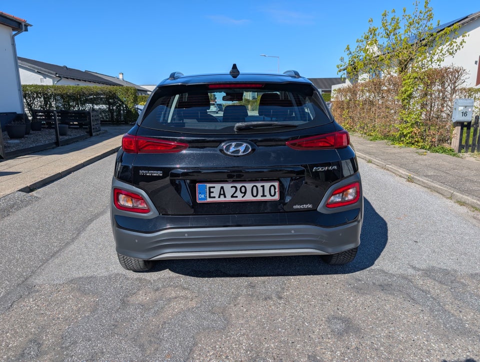 Hyundai Kona 64 EV Trend 5d