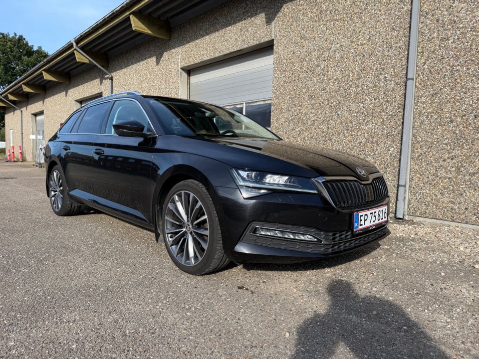 Skoda Superb 2,0 TDi 190 Business Executive Combi DSG 5d