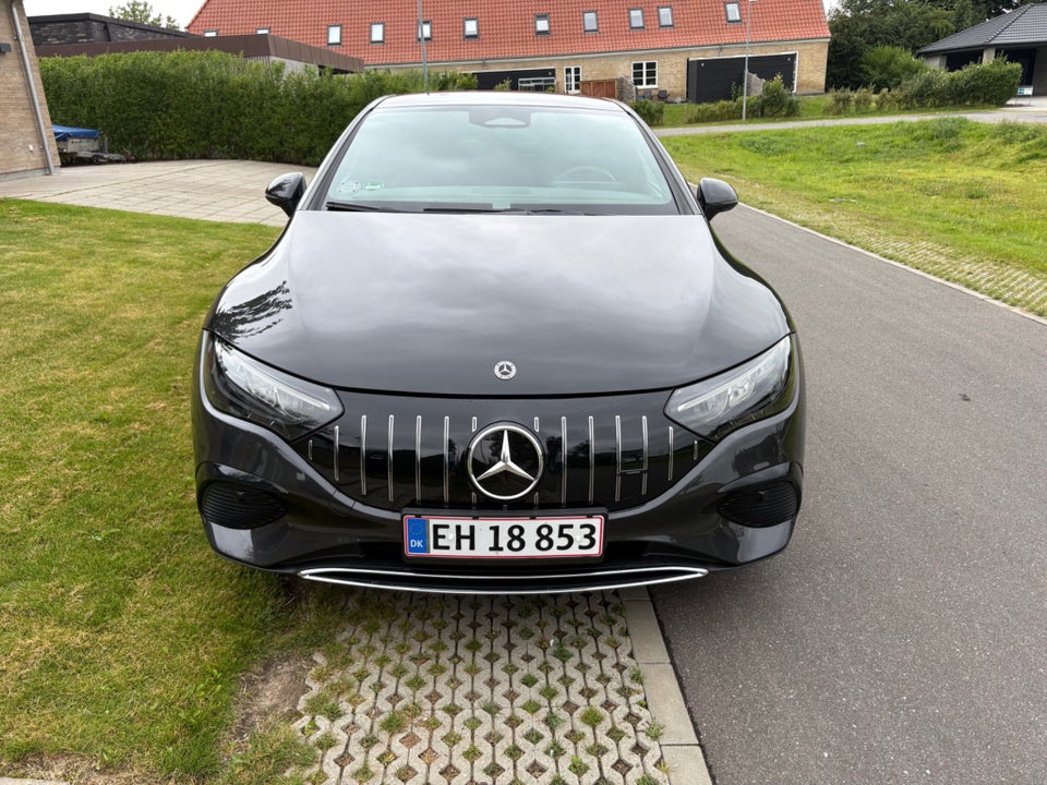 Mercedes EQE300 Electric Art 4d