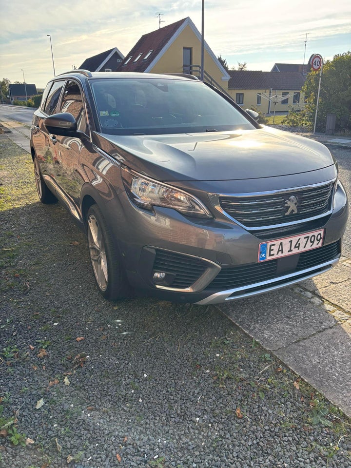 Peugeot 5008 1,6 BlueHDi 120 Allure 7prs 5d