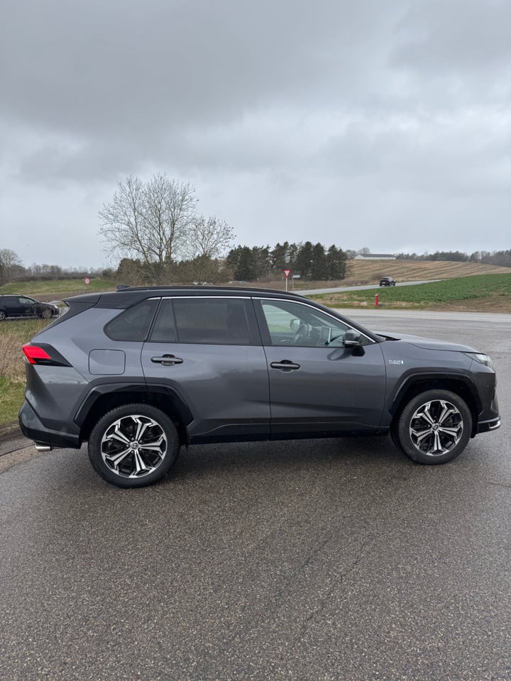 Toyota RAV4 2,5 Plug-in Hybrid Style AWD-i 5d