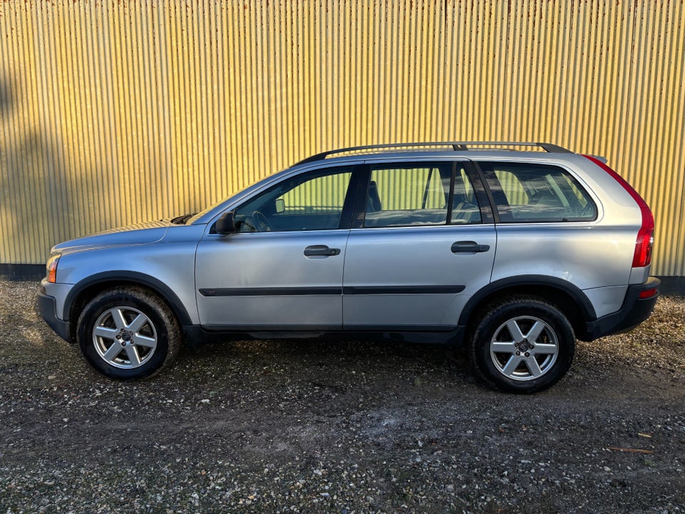 Volvo XC90 2,4 D5 185 aut. AWD 5d