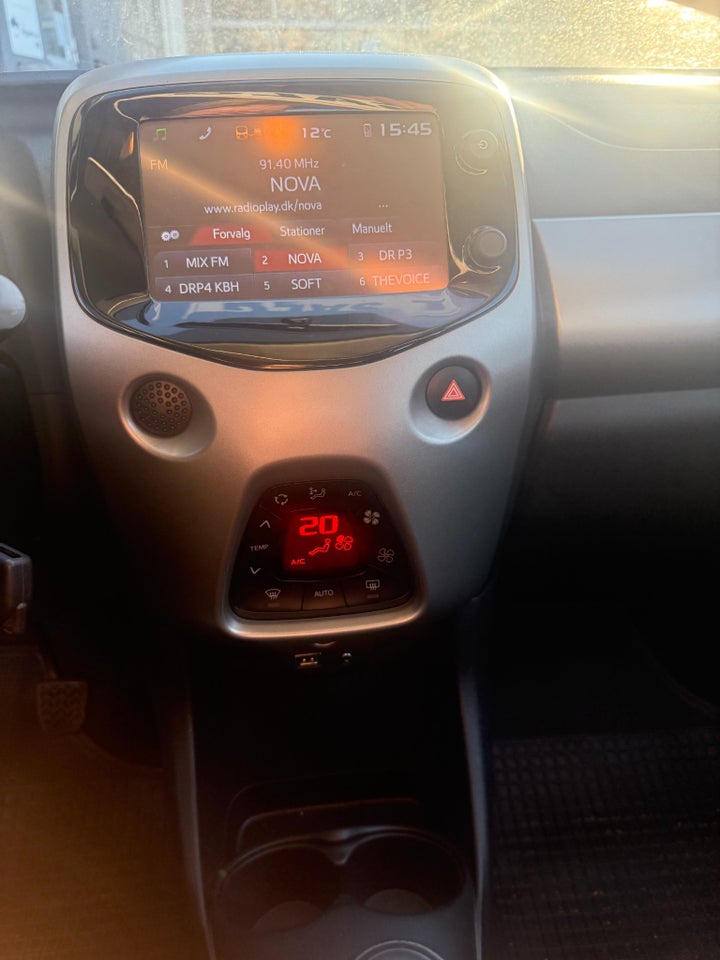 Citroën C1 1,2 PureTech Feel 5d