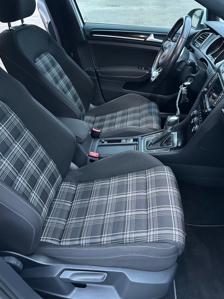 VW Golf VII 2,0 TDi 184 GTD DSG BMT 5d