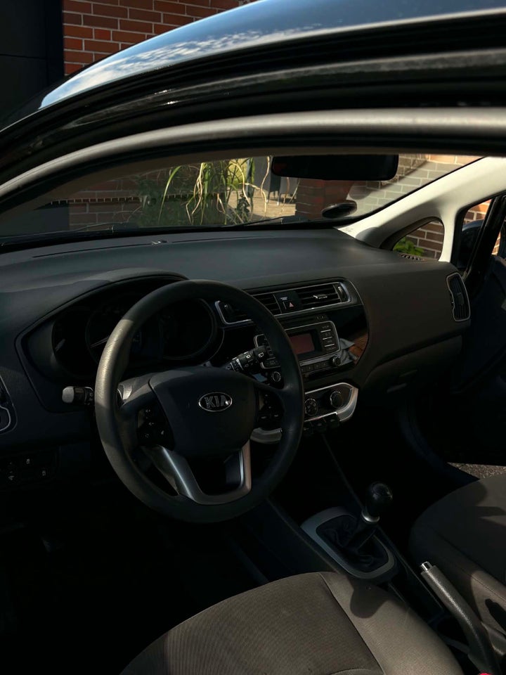 Kia Rio 1,2 CVVT Base 3d