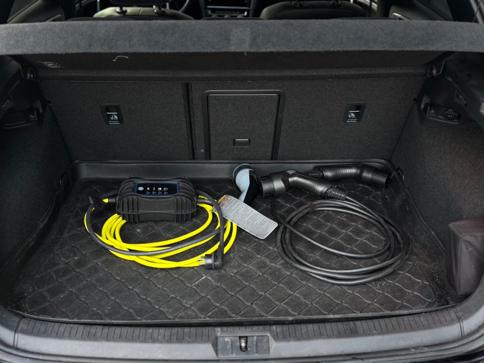 VW Golf VII 1,4 GTE DSG 5d