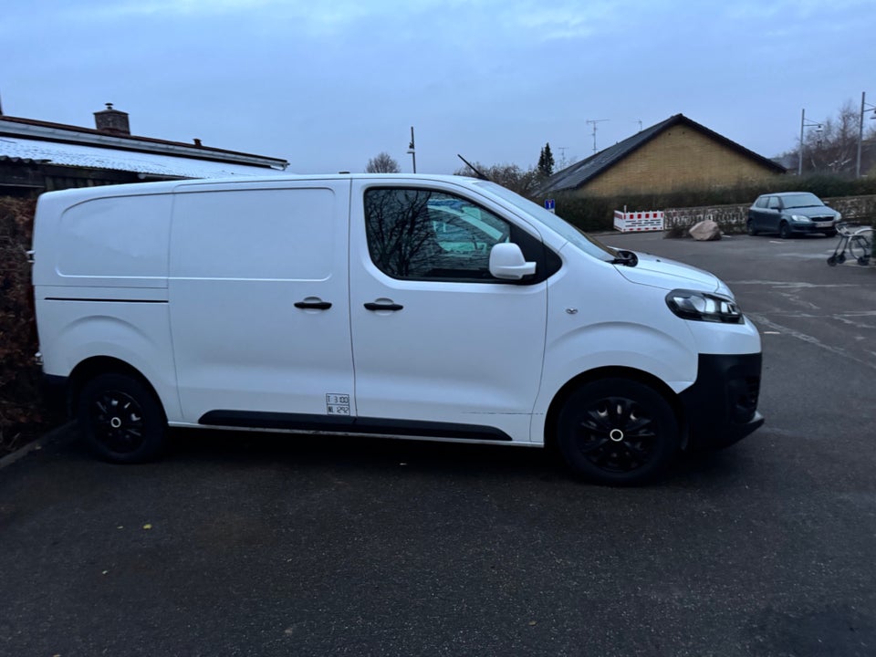 Citroën Jumpy 2,0 BlueHDi 120 L2N1