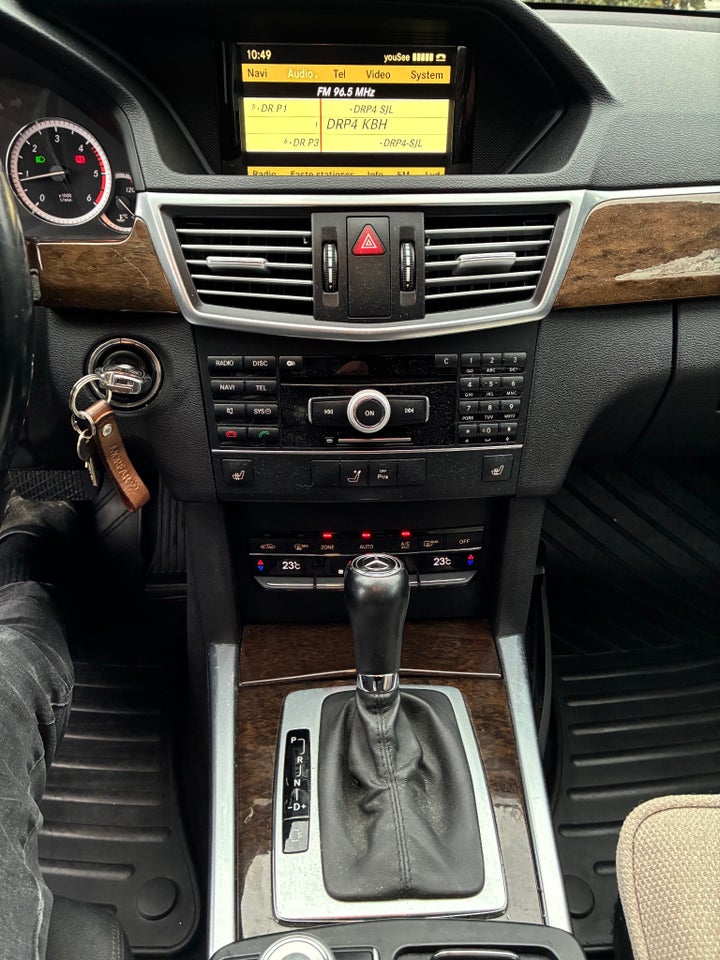 Mercedes E200 2,2 CDi stc. aut. BE 5d