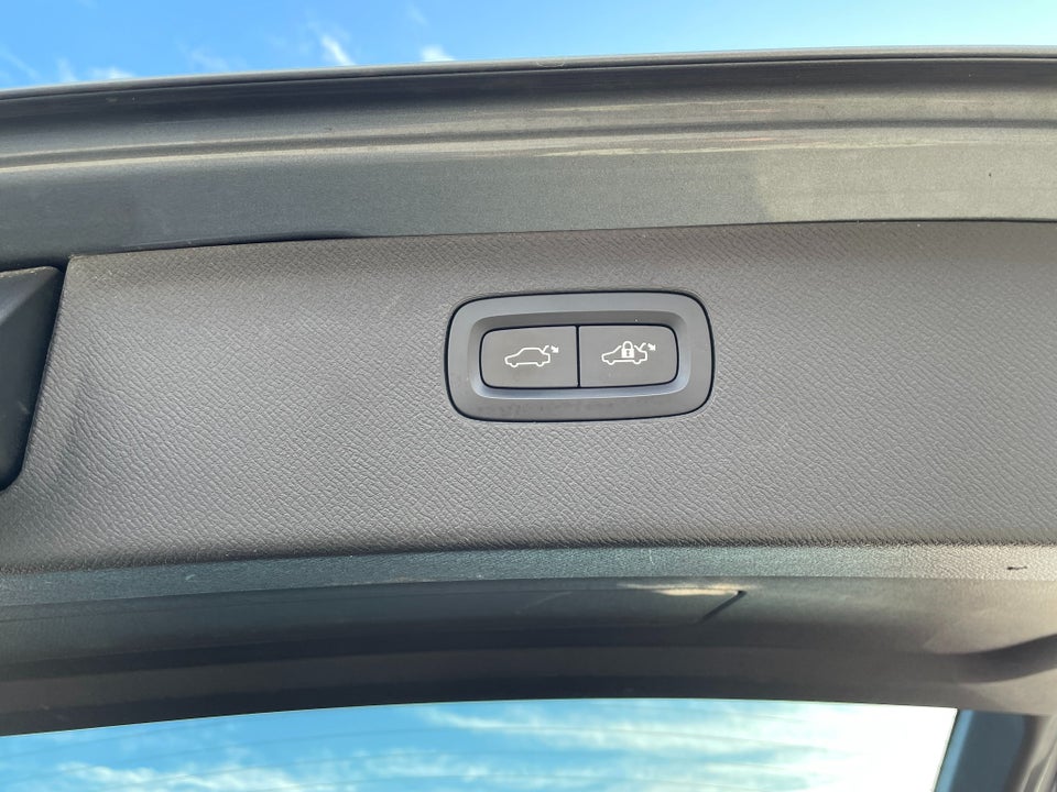 Volvo XC90 2,0 D5 235 Inscription aut. AWD 7prs 5d