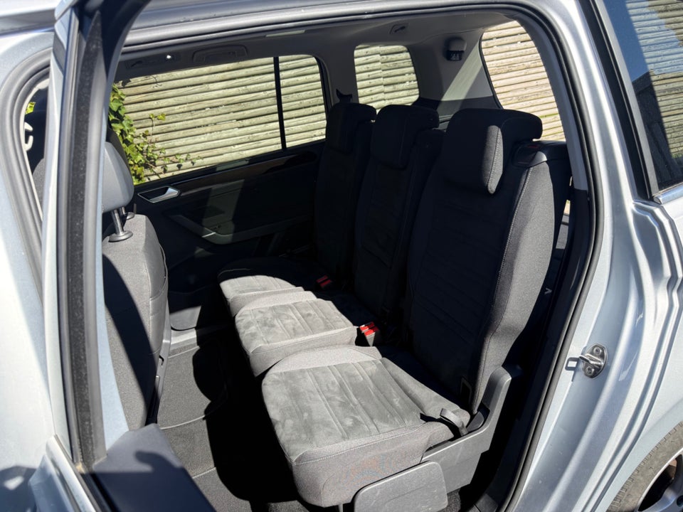 VW Touran 1,5 TSi 150 Highline DSG 7prs 5d