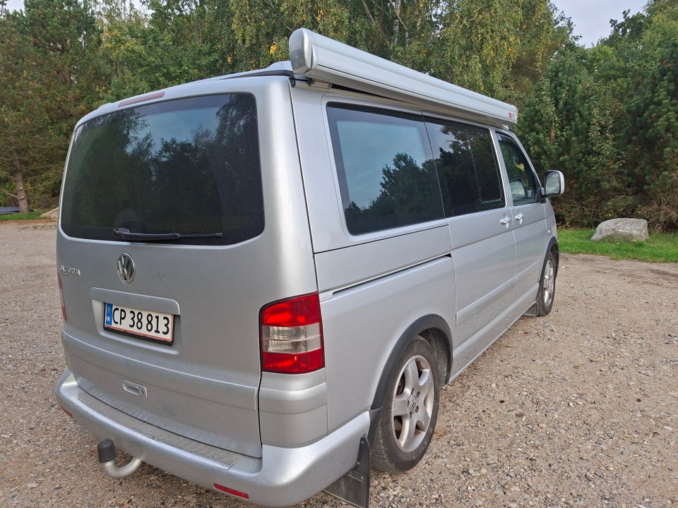 VW California 2,5 TDi 130 Comfortline 4d