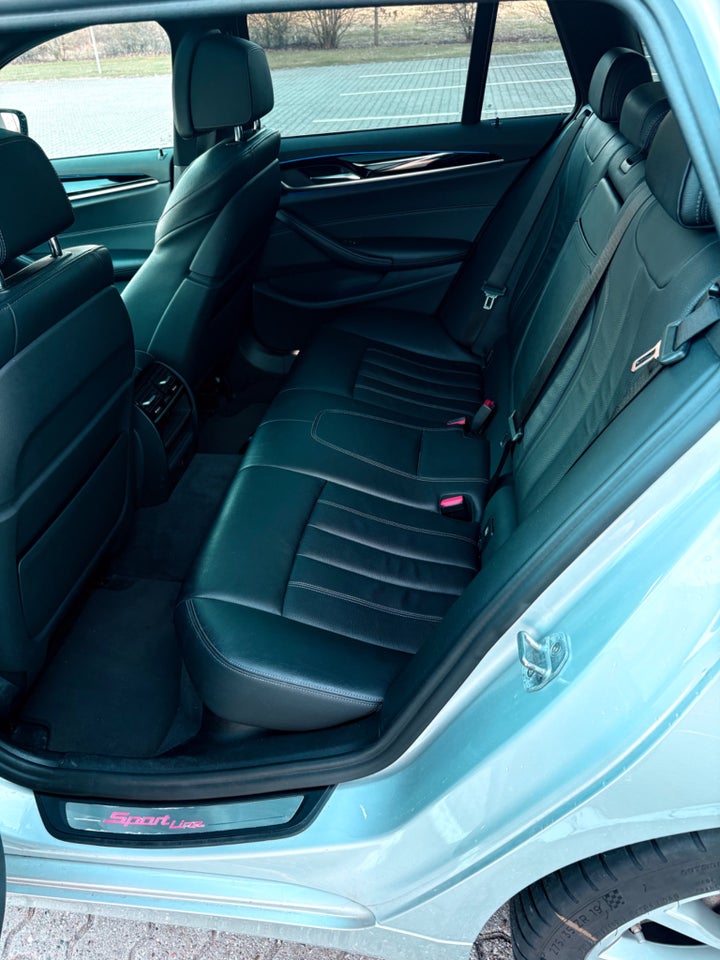 BMW 530i 2,0 Touring Sport Line aut. 5d