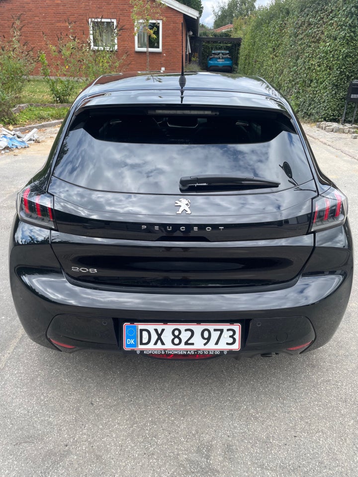Peugeot 208 1,2 PureTech 100 Allure Pack 5d