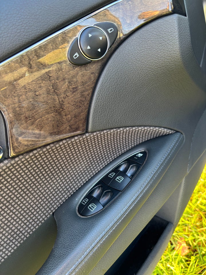 Mercedes E220 2,2 CDi Avantgarde stc. aut. 5d