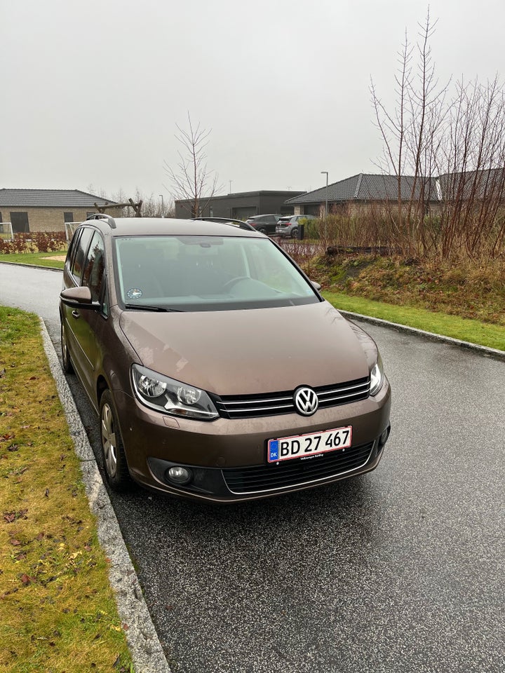 VW Touran 1,6 TDi 105 Comfortline BMT 7prs 5d