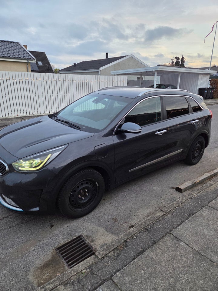 Kia Niro 1,6 PHEV Advance DCT 5d