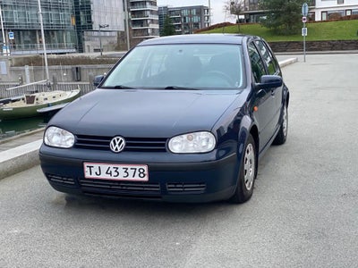 VW Golf IV 1,6 Basis aut. 5d