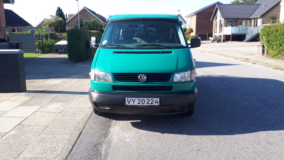 VW California 2,5  4d