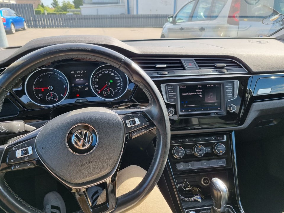 VW Touran 2,0 TDi 190 Highline DSG 7prs 5d