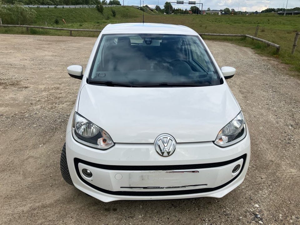 VW Up! 1,0 75 Move Up! ASG 3d