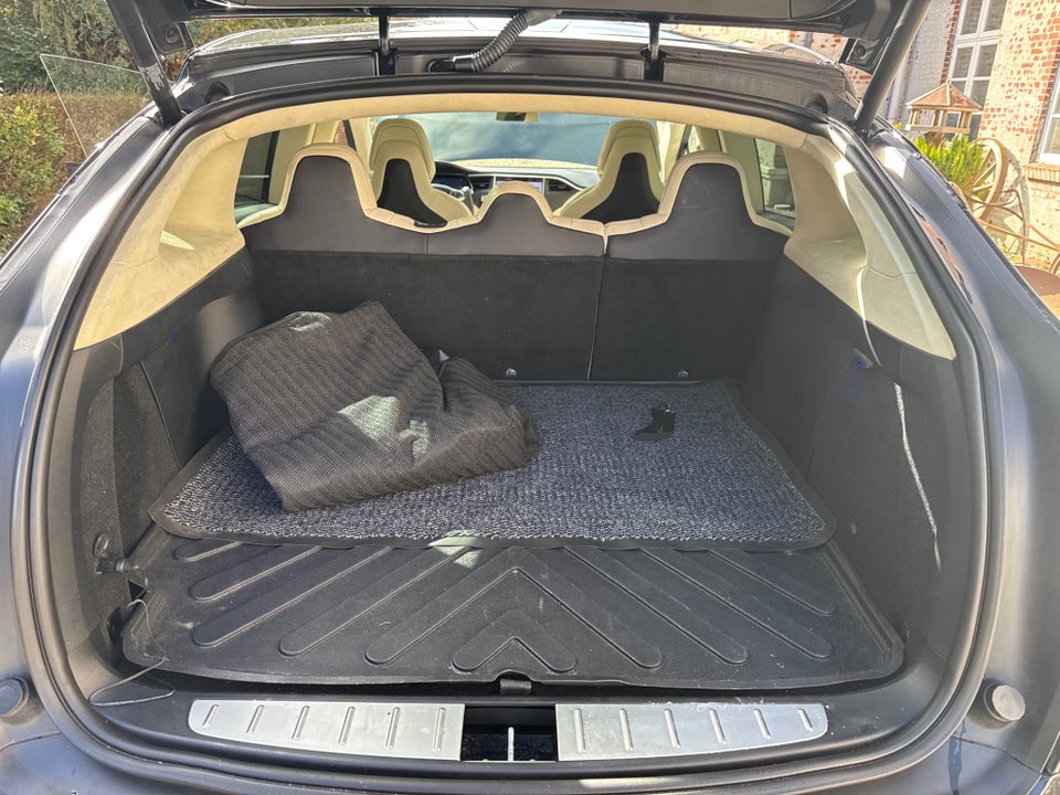 Tesla Model X 100D 5d