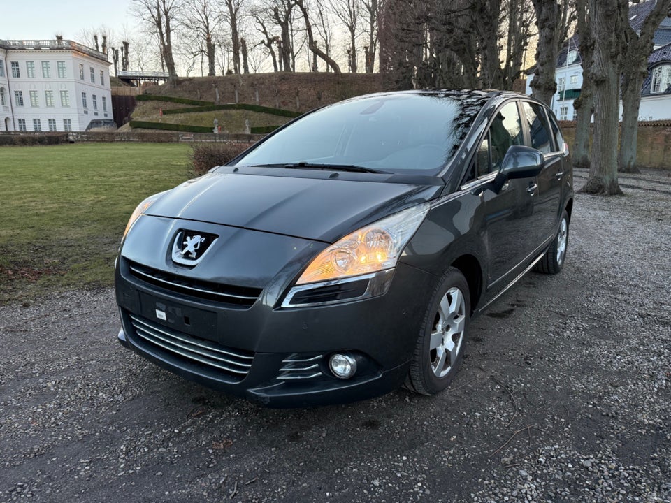Peugeot 5008 1,6 VTi Active 5d