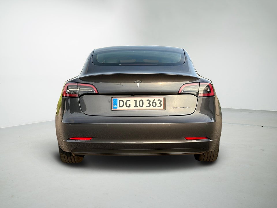 Tesla Model 3 Long Range AWD 4d