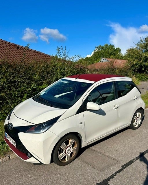 Toyota Aygo 1,0 VVT-i x-sky 5d
