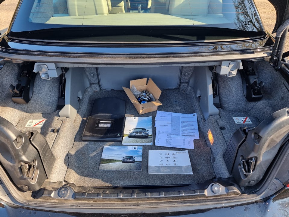 BMW 325i 3,0 Cabriolet Steptr. 2d