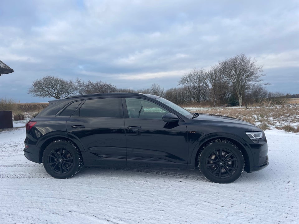 Audi e-tron 50 quattro 5d