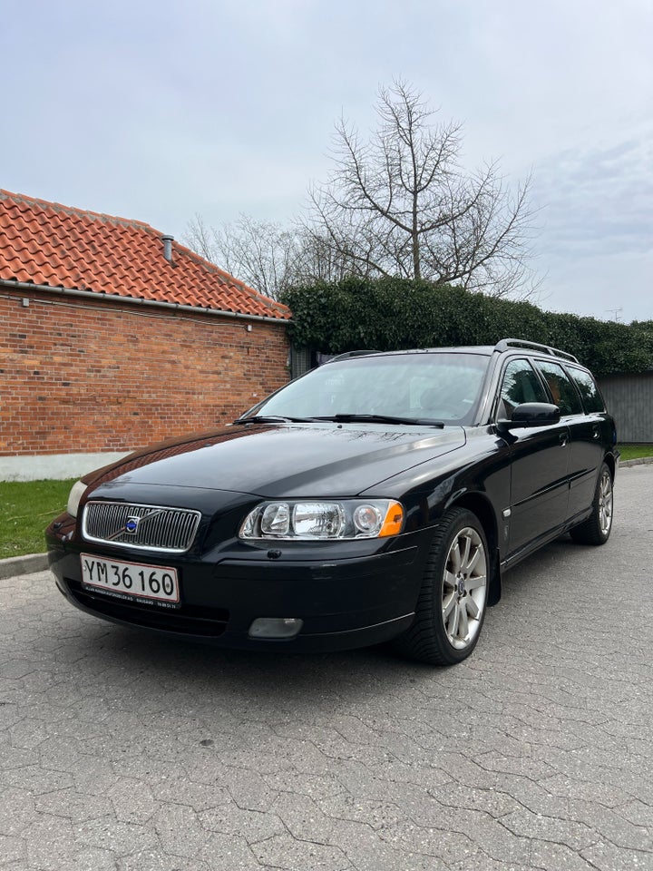 Volvo V70 2,4 T 200 aut. 5d